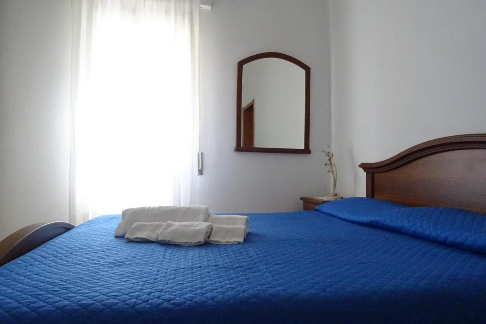 Casa Indipendente I Due Mari Villa Porto Torres Exterior photo